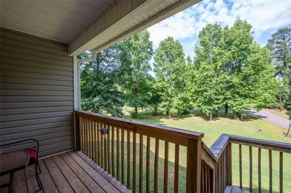 138 Carole DR NW, Calhoun, GA 30701