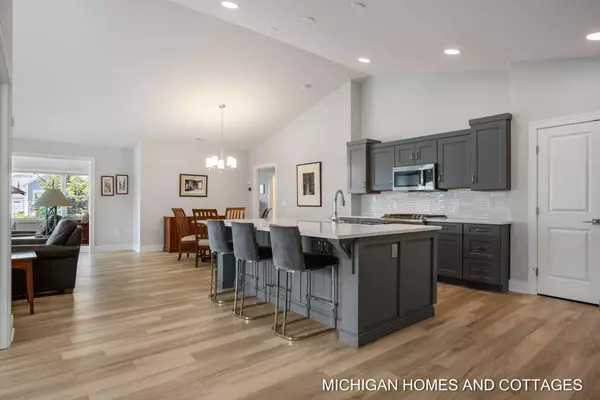 154 Jeans Meadow Court, Holland, MI 49424