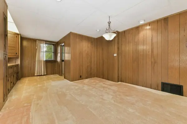 20 Orchard St, Malden, MA 02148