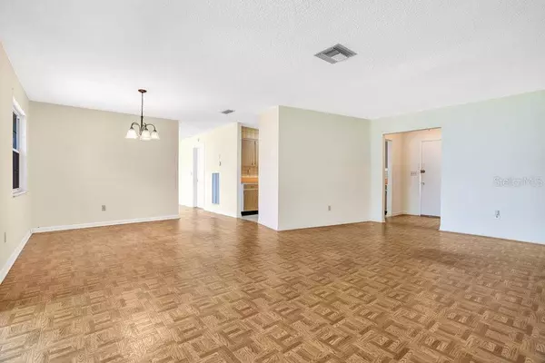 2021 KEYES LN, Deltona, FL 32738