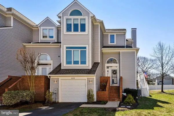 609 MARTINGALE LN #END, Arnold, MD 21012