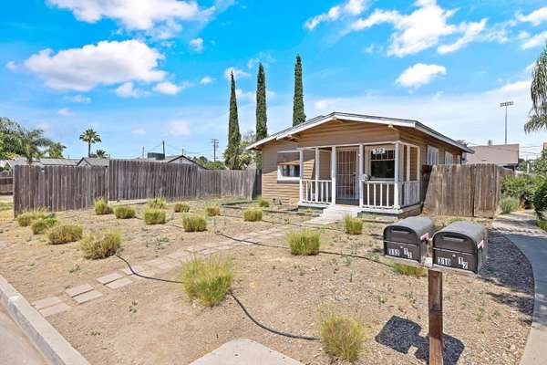 312 N Park Street, Visalia, CA 93291
