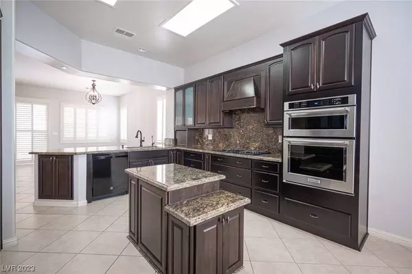 2325 Hot Oak Ridge Street, Las Vegas, NV 89134