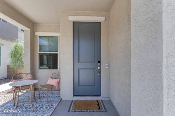 735 E DORAL Avenue #104, Gilbert, AZ 85297