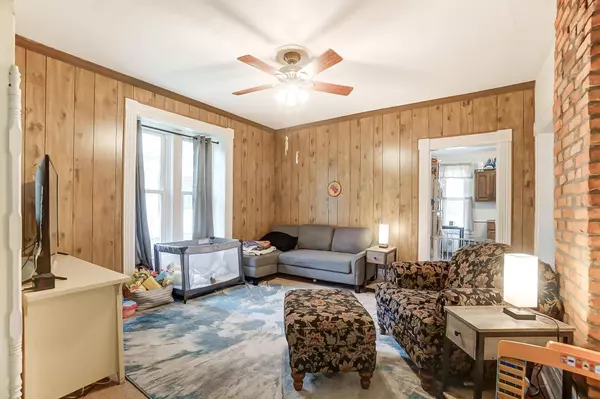 86 E Lincoln Street, Westerville, OH 43081