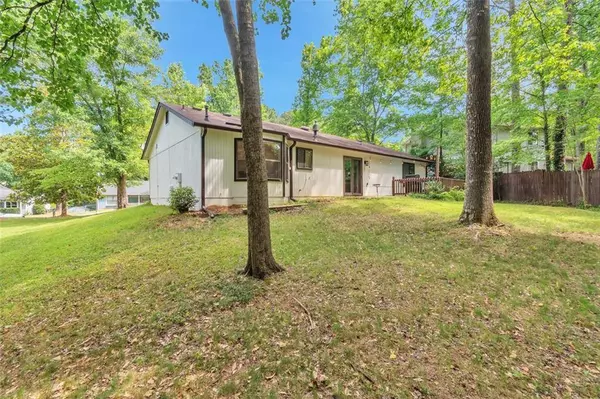 5079 N WOODBRIDGE TRL, Stone Mountain, GA 30088