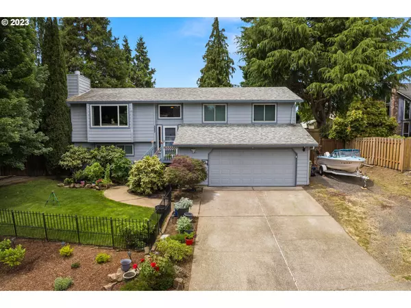 353 N 31ST AVE, Cornelius, OR 97113