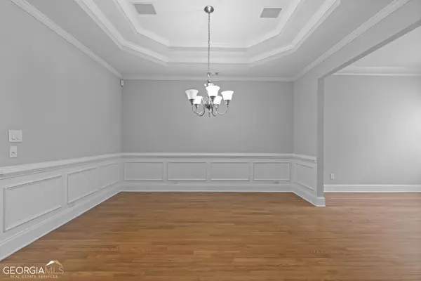 1201 Village Terrace CT, Dunwoody, GA 30338