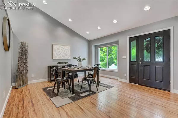 7425 Hollandale DR, Colorado Springs, CO 80919