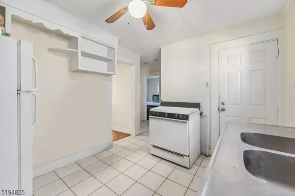 15 Hilltop Pl, Montclair Twp., NJ 07042