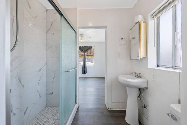 312 N Park Street, Visalia, CA 93291