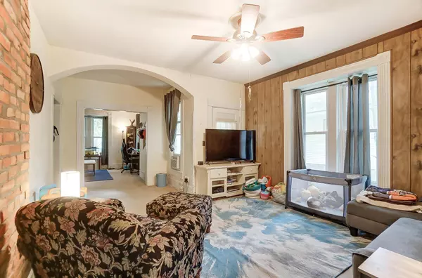 86 E Lincoln Street, Westerville, OH 43081