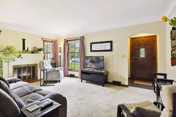 6721 Harriet AVE, Richfield, MN 55423