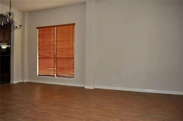 8021 Levata DR, Austin, TX 78739