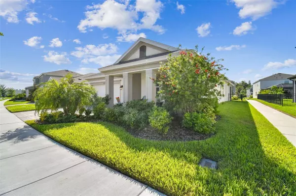 4076 CADENCE LOOP, Land O Lakes, FL 34638