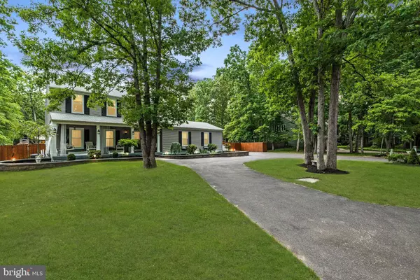 18 COVENGER DR, Medford, NJ 08055