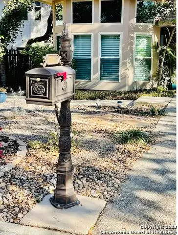 3414 WELLSPRINGS DR, San Antonio, TX 78230-2512