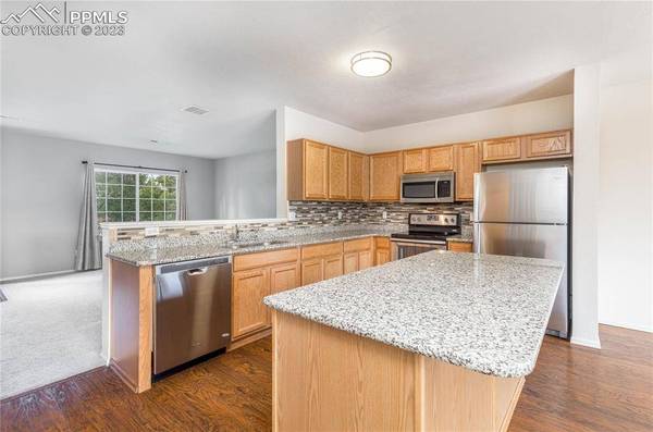 6132 Rockville DR, Colorado Springs, CO 80923