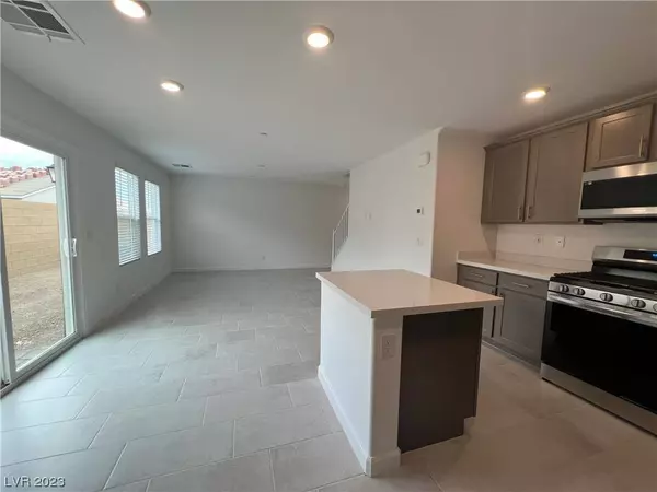 310 Bay Village Place, Henderson, NV 89011