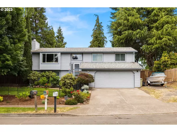 353 N 31ST AVE, Cornelius, OR 97113