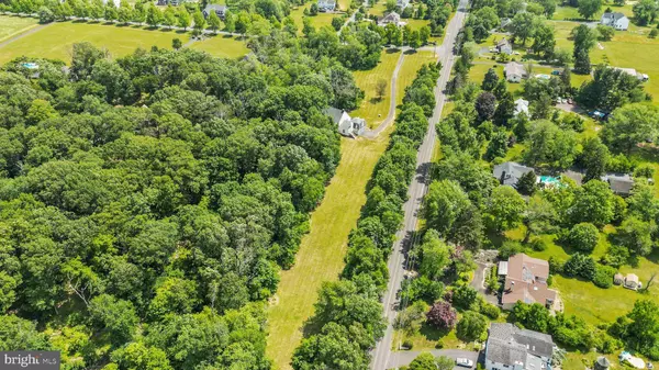 100 JERICHO VALLEY DR, Newtown, PA 18940