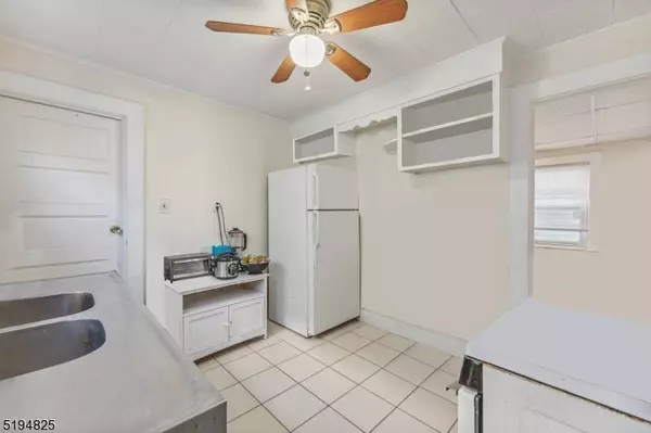 15 Hilltop Pl, Montclair Twp., NJ 07042