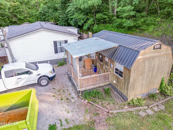 853 Whitaker Rd, New Market, TN 37820