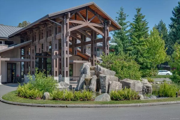 1175 Resort Dr #223, Parksville, BC V9P 2E3