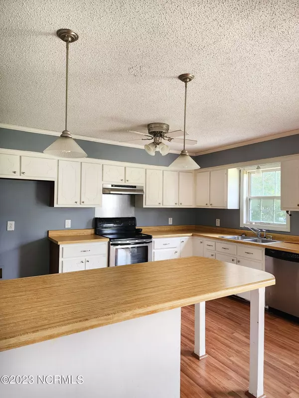 1864 Nc 111 Highway N, Goldsboro, NC 27530