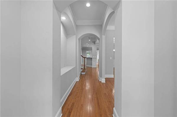 1201 Village Terrace CT, Dunwoody, GA 30338