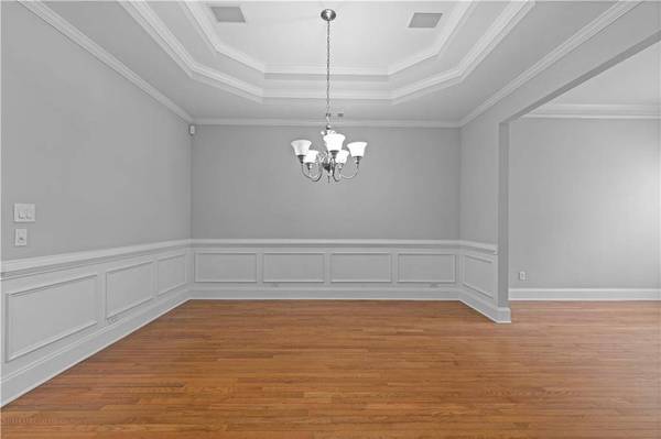 1201 Village Terrace CT, Dunwoody, GA 30338