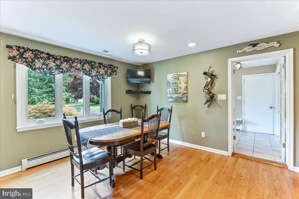 1412 CIDER KNOLL WAY, West Chester, PA 19382