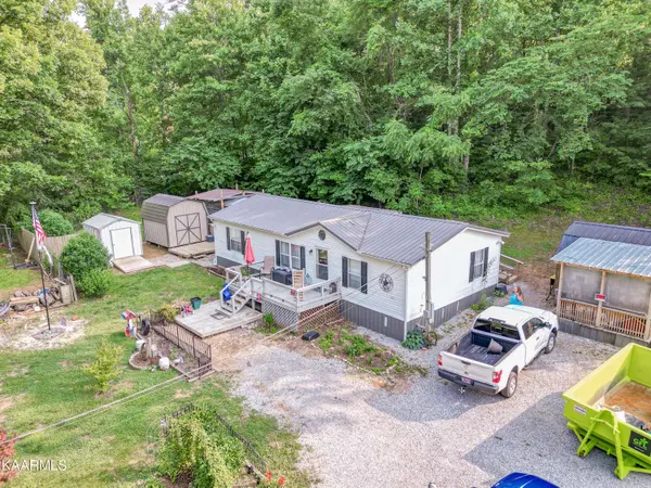 853 Whitaker Rd, New Market, TN 37820