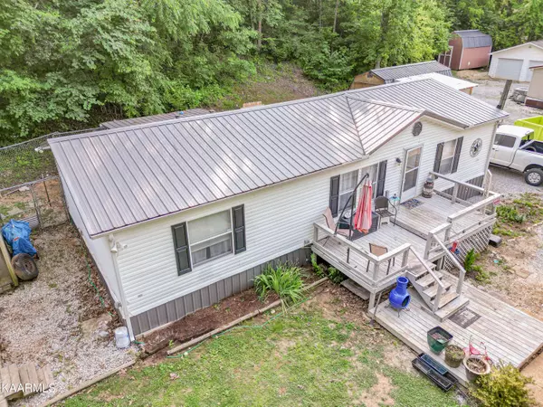853 Whitaker Rd, New Market, TN 37820