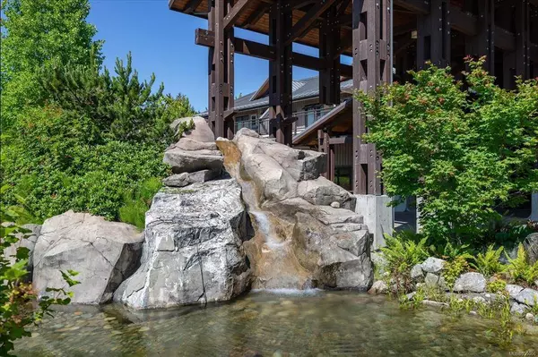 1175 Resort Dr #223, Parksville, BC V9P 2E3