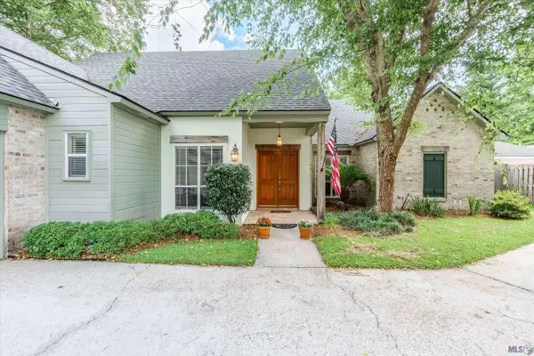 14615 COTTAGE OAK AVE, Baton Rouge, LA 70810