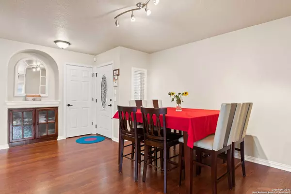 8446 DRAGON ST, San Antonio, TX 78254-2419