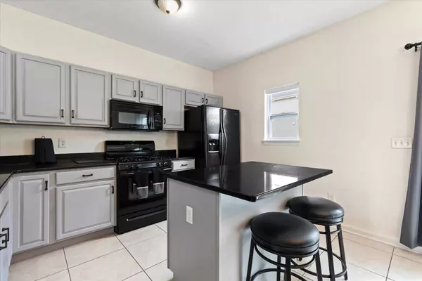 409 Parker Dr Unit C, Genoa City, WI 53128