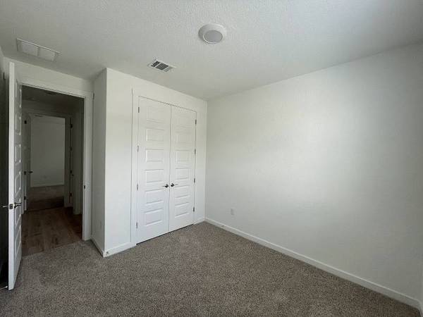 2400 BEAR CUB BND, Leander, TX 78641