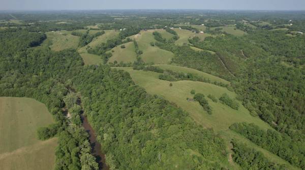 10762 Buckeye RD, Lancaster, KY 40444