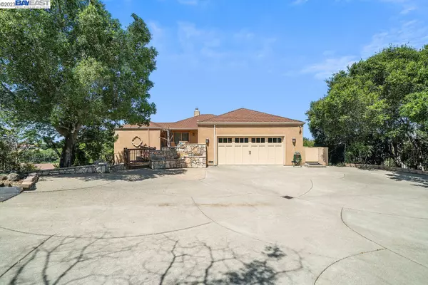 26637 Durham Way, Hayward, CA 94542