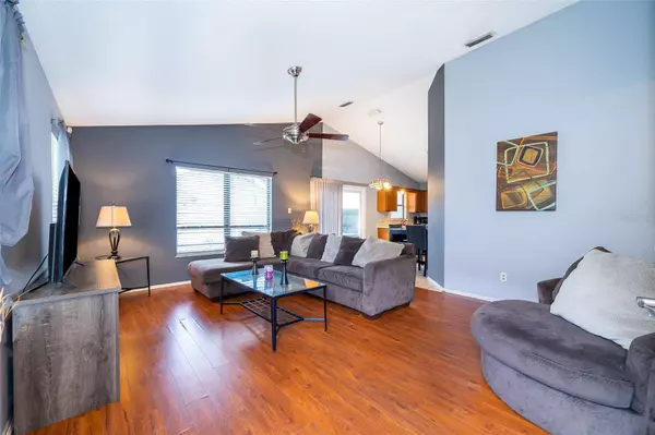 1225 CREEKBOTTOM CIR, Orlando, FL 32825