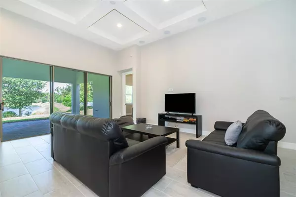 11642 MEADOW GROVE CIR, Orlando, FL 32836