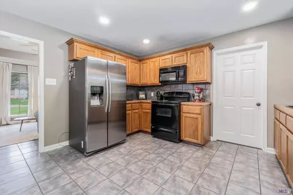 13317 CHASE ST, Gonzales, LA 70737