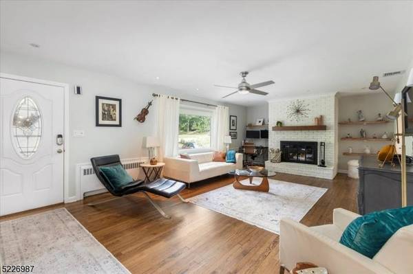 12 Dogwood Cir, Montville Twp., NJ 07058