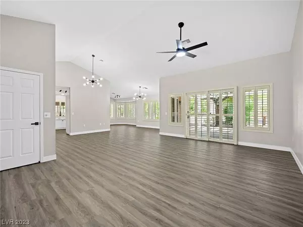 8504 Spyrun Drive, Las Vegas, NV 89134