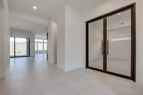 509 Highview Ridge Avenue, Las Vegas, NV 89138