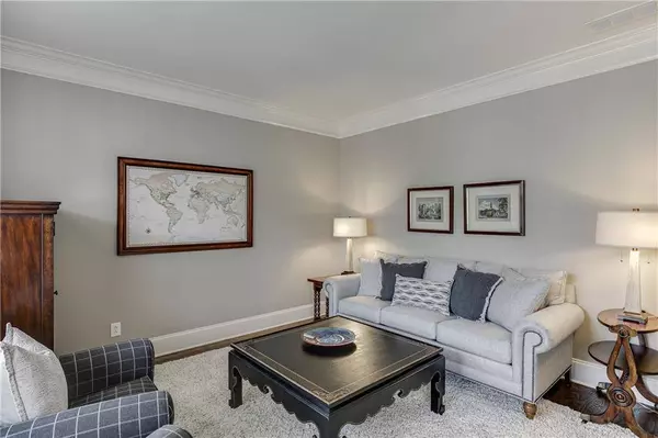 6247 Cedar Springs LN, Hoschton, GA 30548