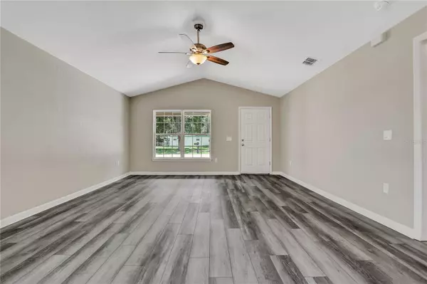 123 WOODLAND DR, Winter Haven, FL 33881