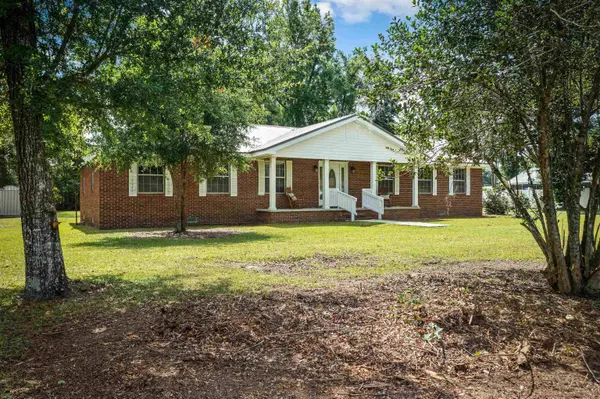 10966 NW Melinda Drive, Bristol, FL 32321